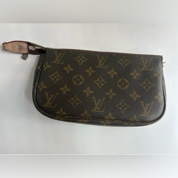 Louis Vuitton Brown Monogram Wristlet - Picture 1 of 7